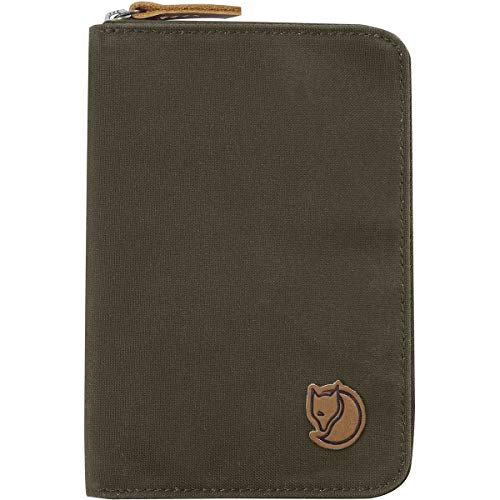 Fjallraven Passport Wallet 24220 Dark Olive
Fjallraven Passport Wallet 24220 Dark Olive