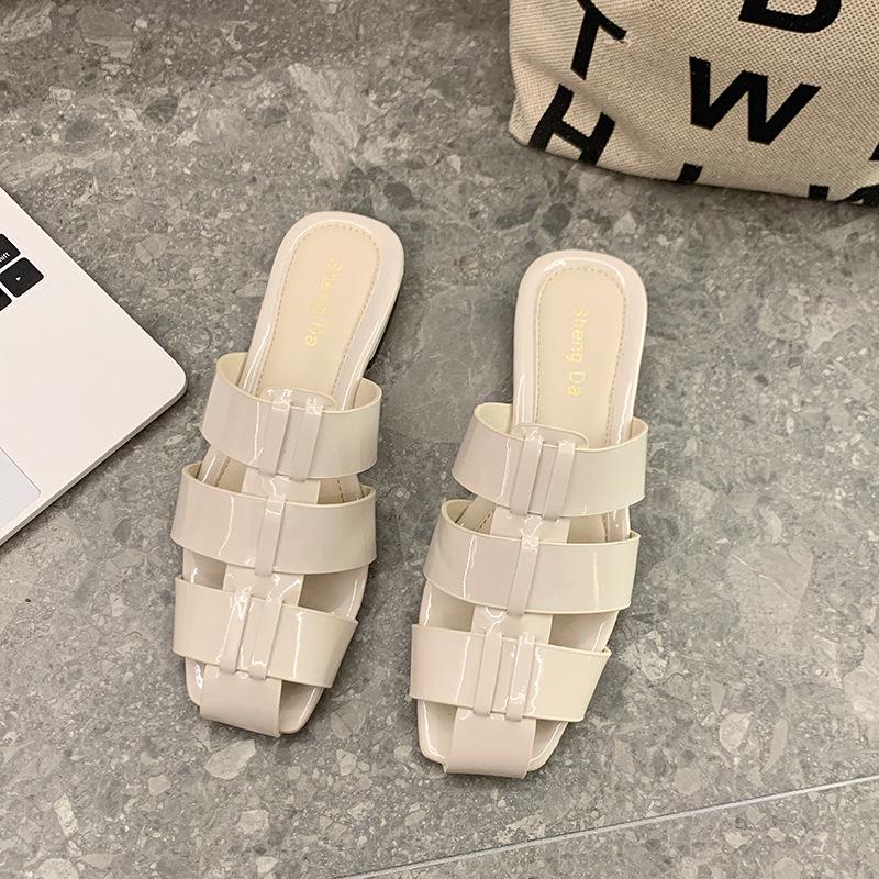 Coarse heel one-word slippers women s versatile summer new open-toed mid-heel gold and silver fashion outer wear cool slippers 35
Coarse heel one-word slippers women s versatile summer new open-toed mid-heel gold and silver fashion outer wear cool slippers 35