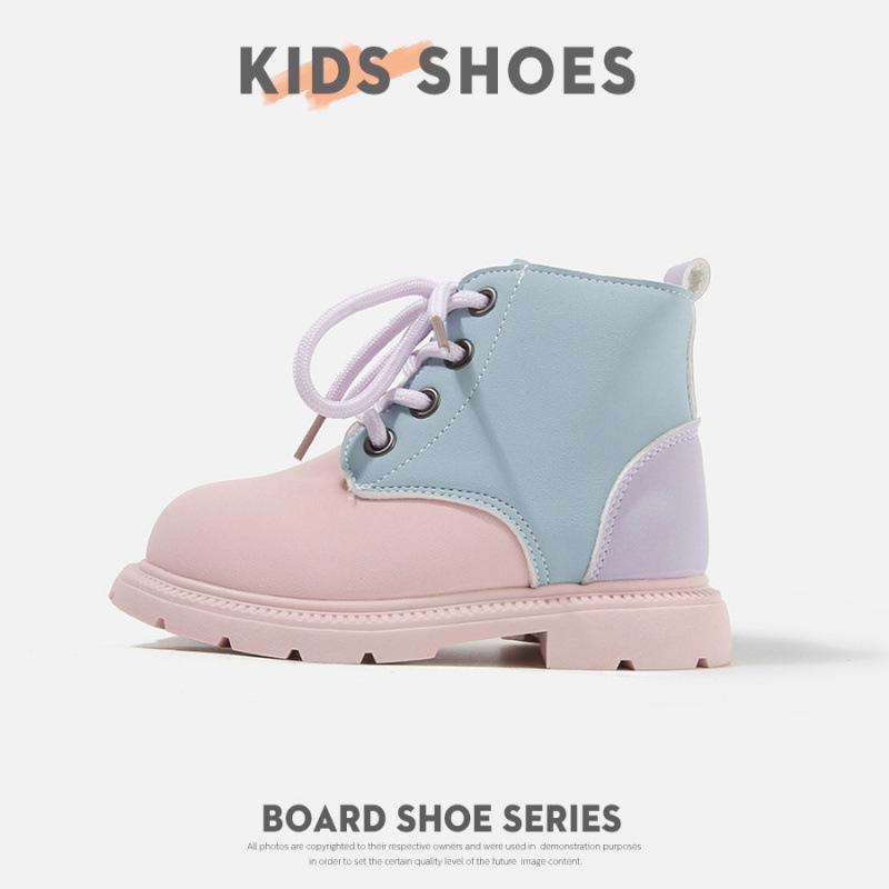 Kids Korean Style Leather Martin Boots - Waterproof Ankle Boots for Boys and Girls, Spring/Autumn Fashion, Black. Size 22 - Inner Length 14.5cm рожевий
Kids Korean Style Leather Martin Boots - Waterproof Ankle Boots for Boys and Girls, Spring/Autumn Fashion, Black. Size 22 - Inner Length 14.5cm рожевий