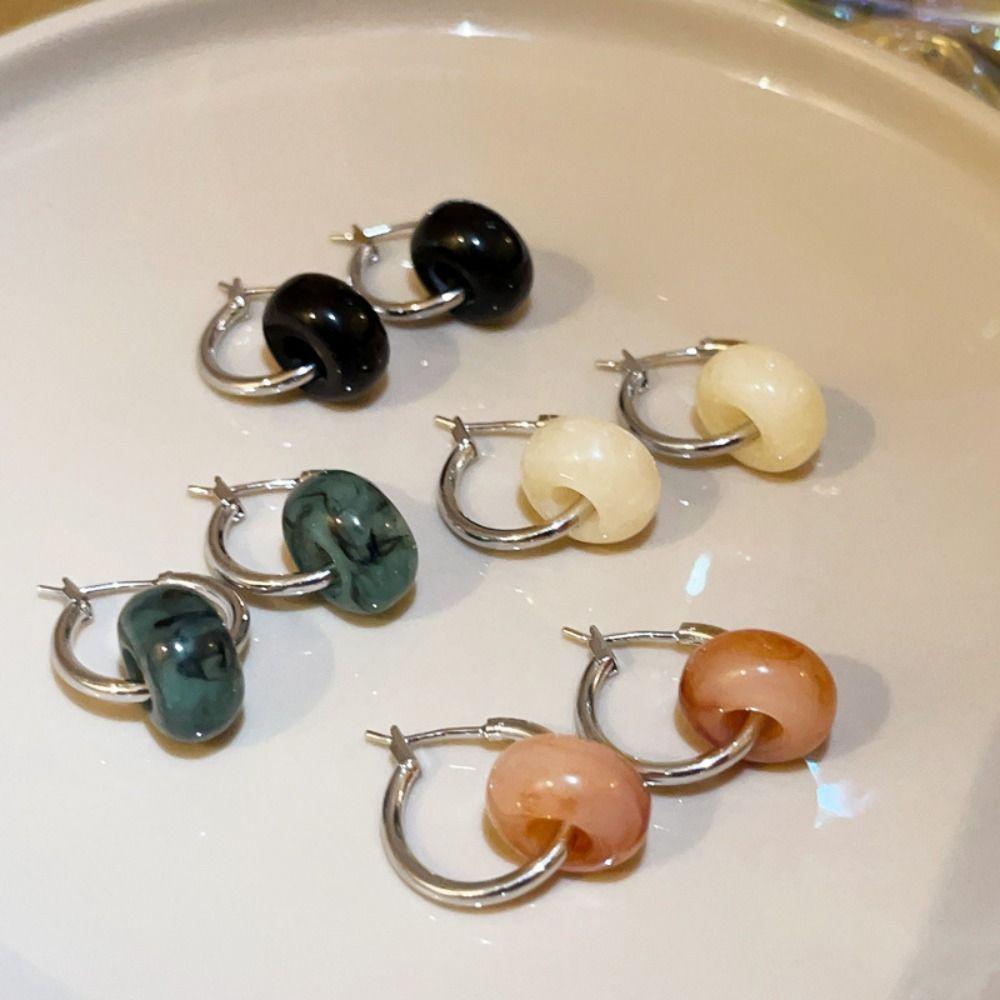 Circular Trendy Exquisite Acrylic Hoop Earrings Geometric Ear Buckle Women Jewelry Korean Ear Studs
Circular Trendy Exquisite Acrylic Hoop Earrings Geometric Ear Buckle Women Jewelry Korean Ear Studs