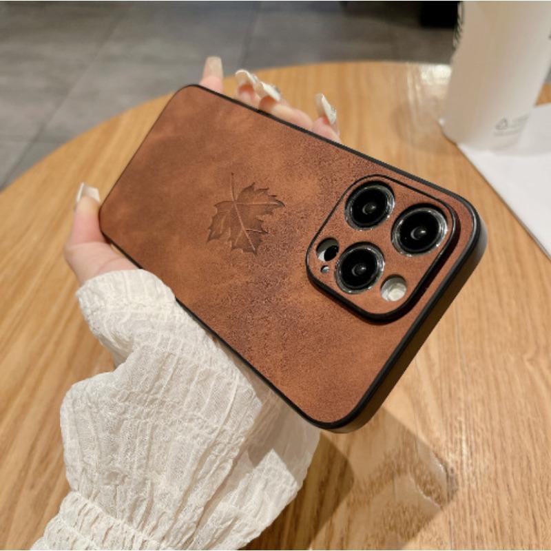 Это чехол-накладка на весь корпус для iPhone 16, чехол из овчины, похожего на кожу, с кленовым листом 14 и противоударный чехол для Apple 15Promax iPhone11
Это чехол-накладка на весь корпус для iPhone 16, чехол из овчины, похожего на кожу, с кленовым листом 14 и противоударный чехол для Apple 15Promax iPhone11