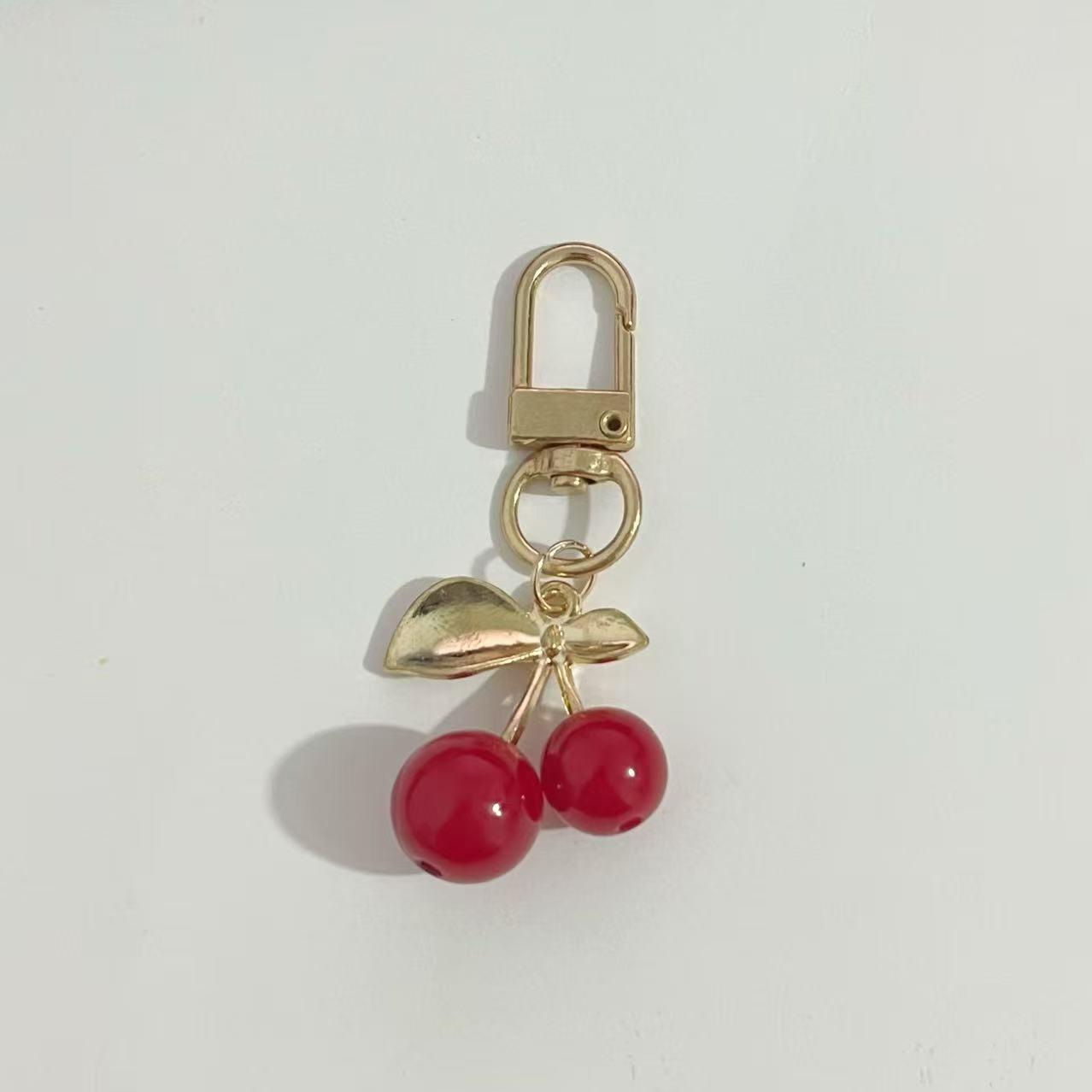 European-America Cherry Keychain - Stylish & Exquisite Bag Pendant Ornament
European-America Cherry Keychain - Stylish & Exquisite Bag Pendant Ornament