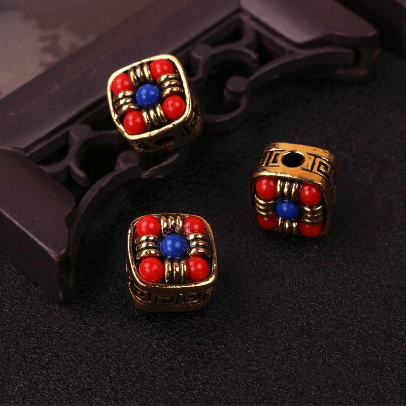 Тибетское серебро Двухцветные разделительные бусины - Античное золото Меандр, Облако DIY Аксессуары для изготовления ювелирных изделий ручной работы. No Specification
Тибетское серебро Двухцветные разделительные бусины - Античное золото Меандр, Облако DIY Аксессуары для изготовления ювелирных изделий ручной работы. No Specification