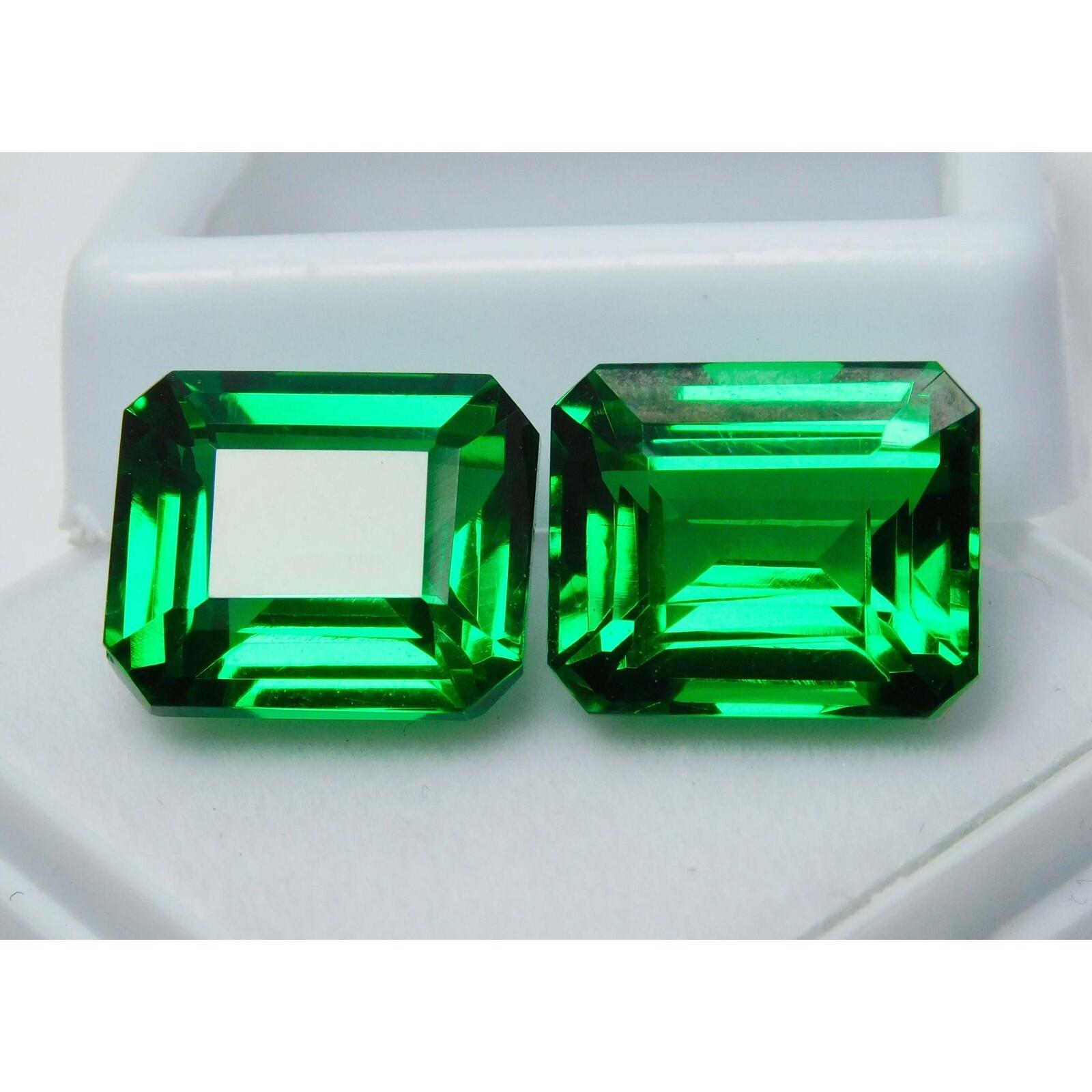 Certified 20 Ct Natural Green Garnet Emerald Cut Loose Gemstone R-017 11.9 mm Each зелений
Certified 20 Ct Natural Green Garnet Emerald Cut Loose Gemstone R-017 11.9 mm Each зелений