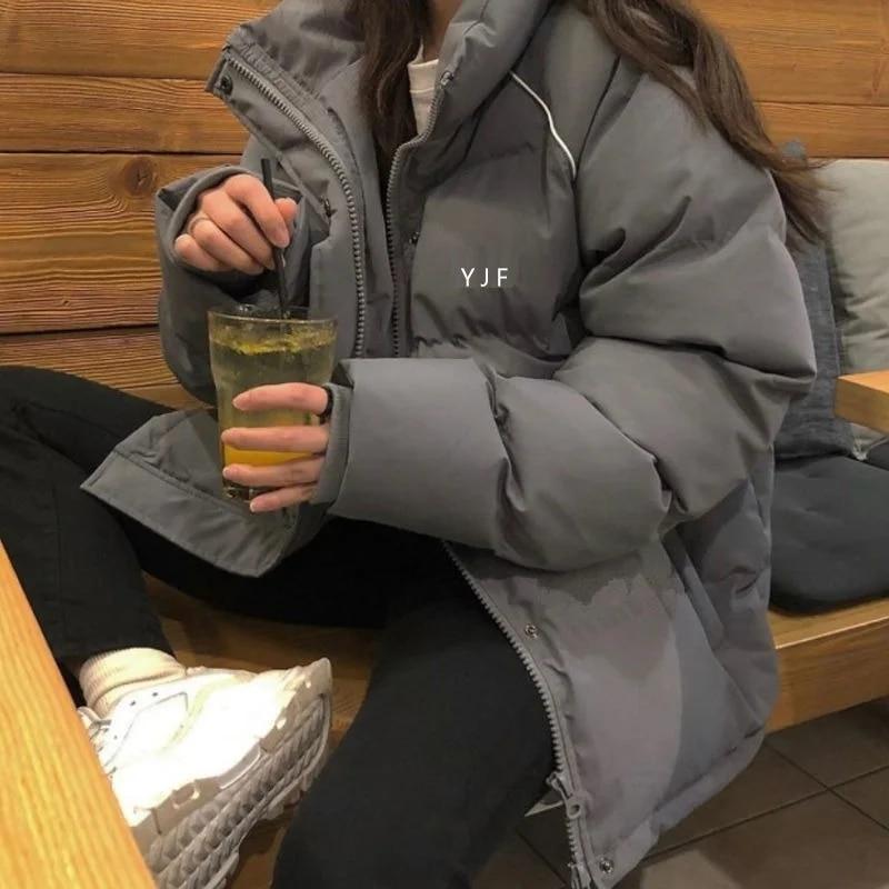 Зимние парки, пальто, женские пальто, модные женские повседневные пуховые пальто с длинными рукавами, свободная верхняя одежда, толстые куртки с хлопковой подкладкой
Зимние парки, пальто, женские пальто, модные женские повседневные пуховые пальто с длинными рукавами, свободная верхняя одежда, толстые куртки с хлопковой подкладкой