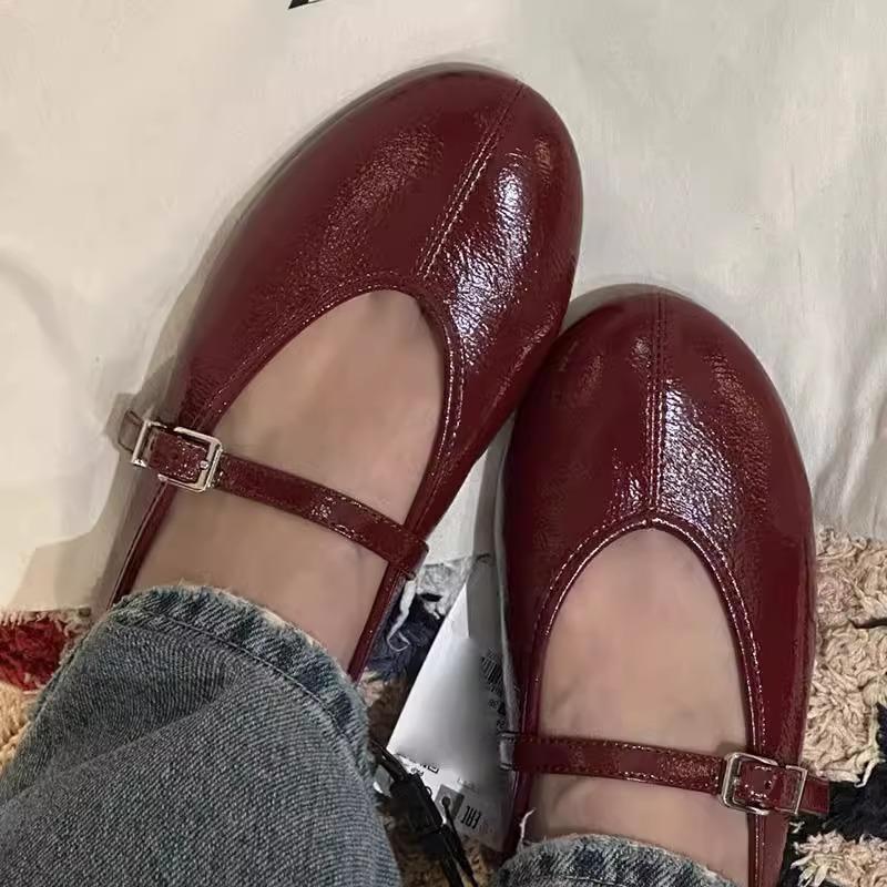 Sheepskin version~ Genuine leather one-word buckle with shallow mouth Mary Jane single shoes women s flat-bottomed versatile small red shoes 35
Sheepskin version~ Genuine leather one-word buckle with shallow mouth Mary Jane single shoes women s flat-bottomed versatile small red shoes 35
