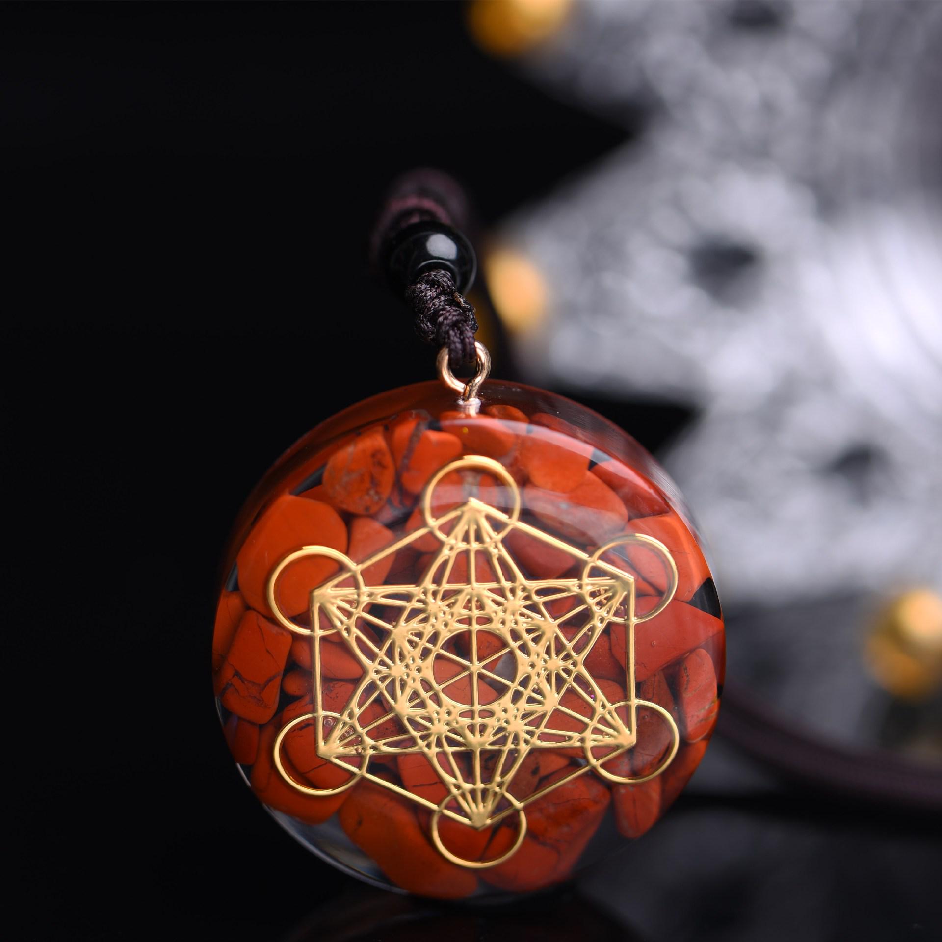 Metatron Cube Resin Pendant Necklace with Sequins and Crushed Stone
Metatron Cube Resin Pendant Necklace with Sequins and Crushed Stone