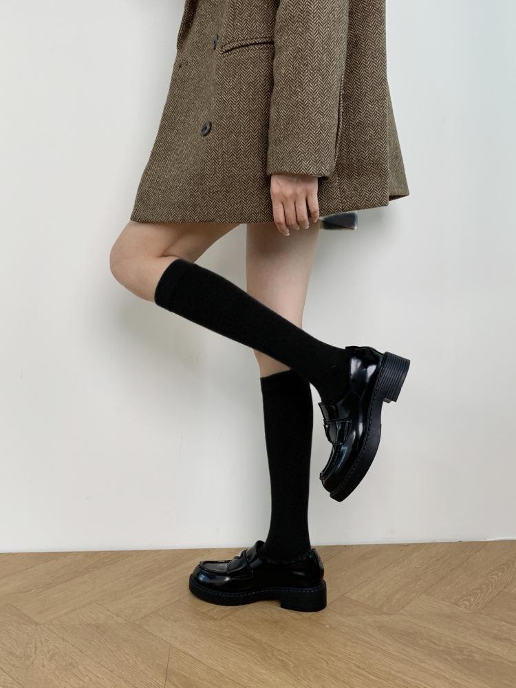 Korean Style Women s Seamless Mid-Calf Socks - Breathable Cotton Solid Color Slouch Socks for Spring & Summer One Size
Korean Style Women s Seamless Mid-Calf Socks - Breathable Cotton Solid Color Slouch Socks for Spring & Summer One Size