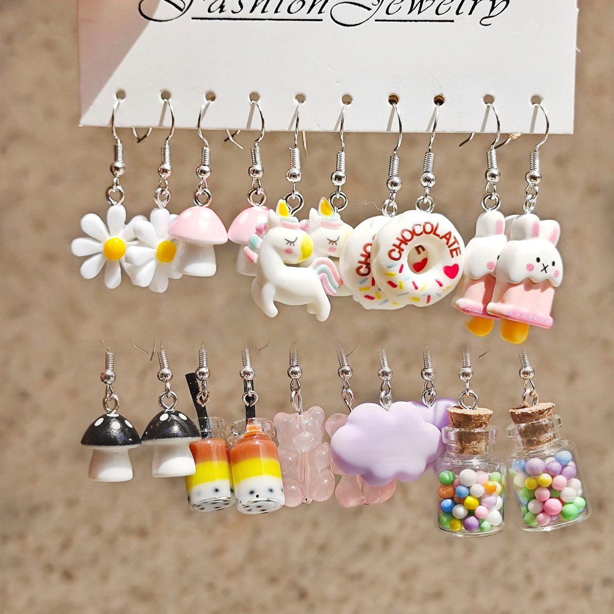 10 Pair Set Small Fresh Colored Resin Animal Pendant Earrings Art Sweet and Cute Flower Butterfly Milk Tea Earrings Female
10 Pair Set Small Fresh Colored Resin Animal Pendant Earrings Art Sweet and Cute Flower Butterfly Milk Tea Earrings Female