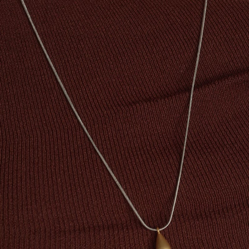 MONDAY EDITION Teardrop Pendant Necklace - Gold Pendant one
MONDAY EDITION Teardrop Pendant Necklace - Gold Pendant one