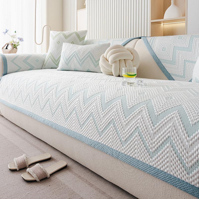 Новое летнее охлаждающее на ощупь диванное полотенце, универсальные чехлы для дивана из ледяного шелка, нескользящая накладка на диван, подлокотник, спинка, дышащий коврик для дивана, протектор 70x70cm
Новое летнее охлаждающее на ощупь диванное полотенце, универсальные чехлы для дивана из ледяного шелка, нескользящая накладка на диван, подлокотник, спинка, дышащий коврик для дивана, протектор 70x70cm