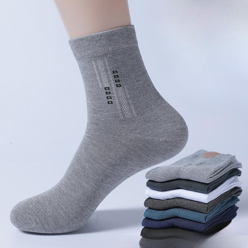 5 Pairs of Male Spring and Autumn All Kinds of Simple Business Sweat Absorption Breathable Tube Socks 5 Pairs темно-сірий колір
5 Pairs of Male Spring and Autumn All Kinds of Simple Business Sweat Absorption Breathable Tube Socks 5 Pairs темно-сірий колір