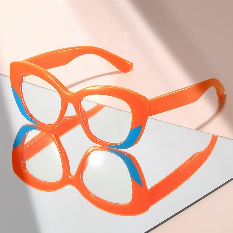 The new artistic style anti-blue light glasses feature cat-eye color-blocking accents, giving a sense of high-end flat light красный
The new artistic style anti-blue light glasses feature cat-eye color-blocking accents, giving a sense of high-end flat light красный