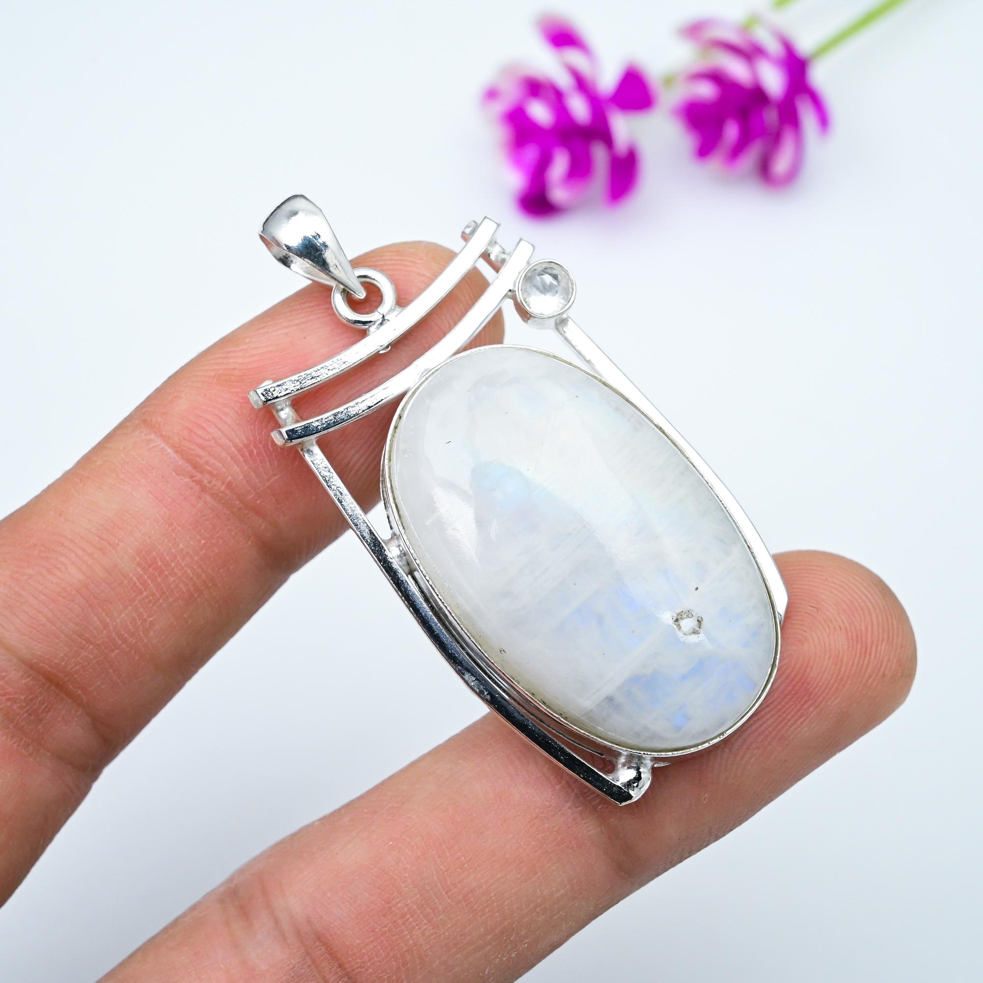 Moonstone, White Topaz 925 Solid Sterling Silver Pendant, Handmade Gemstone Pendant, Gift For Mom Antique Jewelry 1.77 Inches білий
Moonstone, White Topaz 925 Solid Sterling Silver Pendant, Handmade Gemstone Pendant, Gift For Mom Antique Jewelry 1.77 Inches білий
