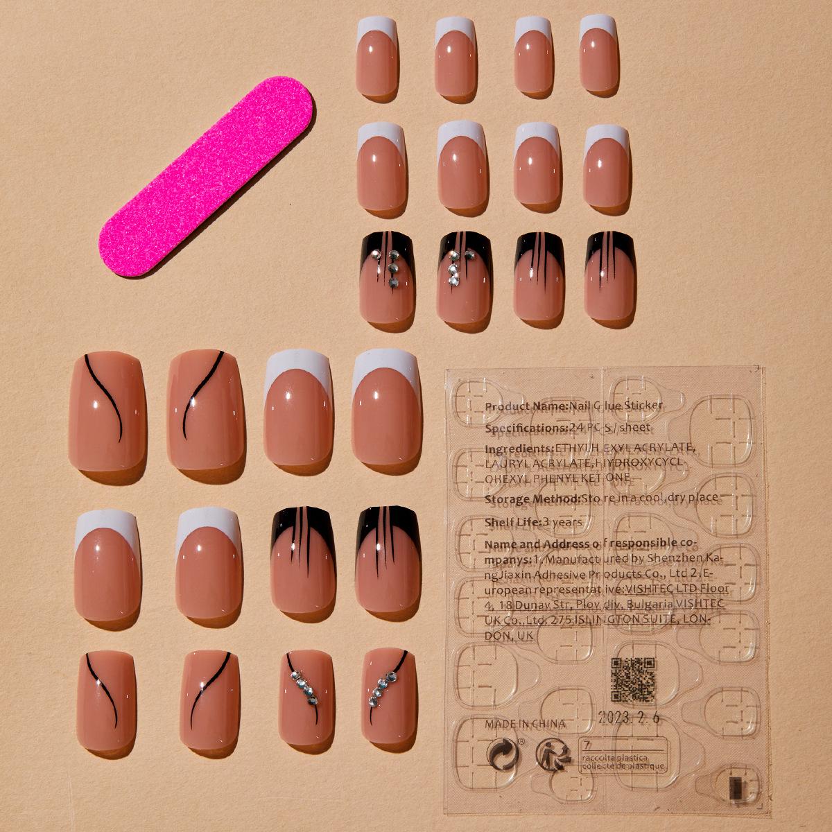 Эксклюзивные черно-белые типсы для ногтей French Edge с блестящими стразами
Эксклюзивные черно-белые типсы для ногтей French Edge с блестящими стразами