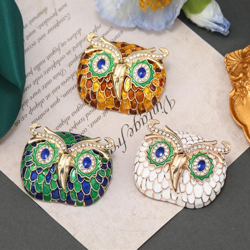 Creative Women Vintage Elegant Owl Enmael Brooches Pins Retro Baroque Animal Classic Design Women s Coat Suit Badge Corsage Gift
Creative Women Vintage Elegant Owl Enmael Brooches Pins Retro Baroque Animal Classic Design Women s Coat Suit Badge Corsage Gift