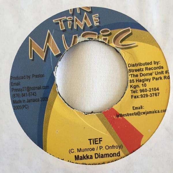 7-дюймовая пластинка MACKA DIAMOND / LADY G - Tief / No More Promises NONE In Time Music 2005 Ямайка Регги, Ска и Даб Б/У
7-дюймовая пластинка MACKA DIAMOND / LADY G - Tief / No More Promises NONE In Time Music 2005 Ямайка Регги, Ска и Даб Б/У