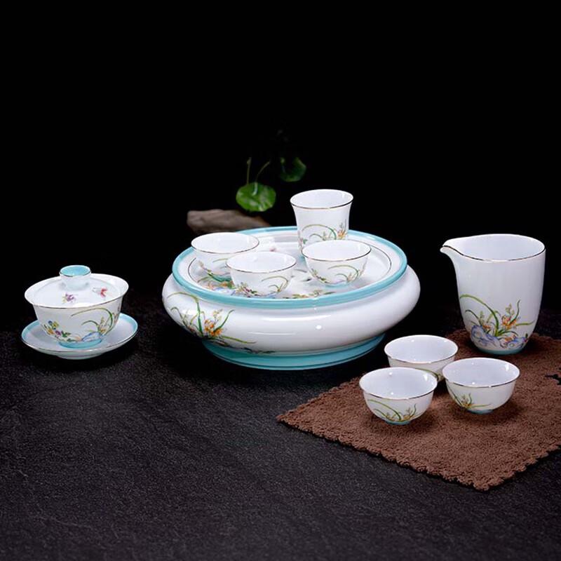 Mi Ci Clivia 11-Piece Ceramic Tea Set
Mi Ci Clivia 11-Piece Ceramic Tea Set