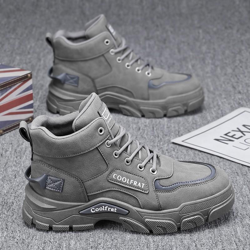 Men s Shoes New High-top Martin Boots Fashionable All-matching Platform Sole Work Casual Short Labor Protection Men 42
Men s Shoes New High-top Martin Boots Fashionable All-matching Platform Sole Work Casual Short Labor Protection Men 42