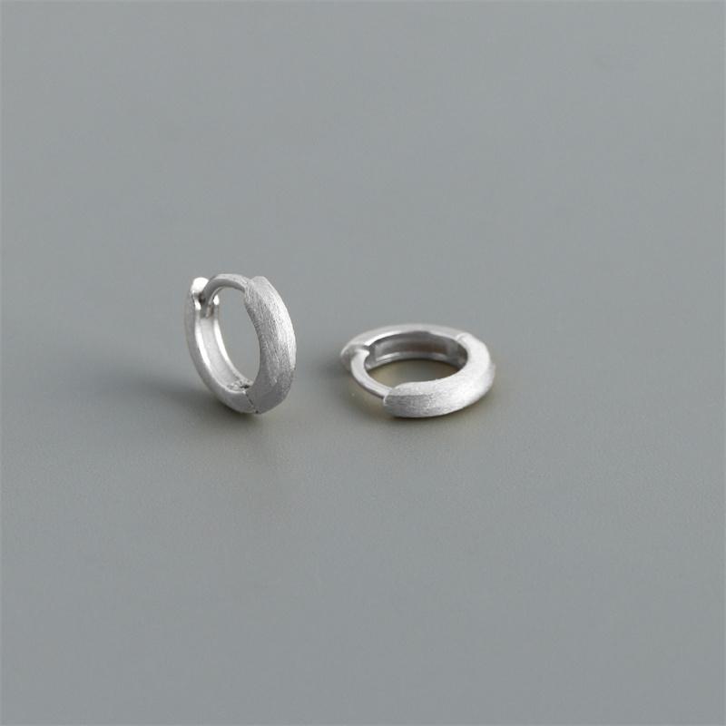 WANTME Real 925 Silver Minimalist Bohemian Round Ear Buckle for Women Punk Unisex Rock Hoop Earring Jewelry Accessories
WANTME Real 925 Silver Minimalist Bohemian Round Ear Buckle for Women Punk Unisex Rock Hoop Earring Jewelry Accessories