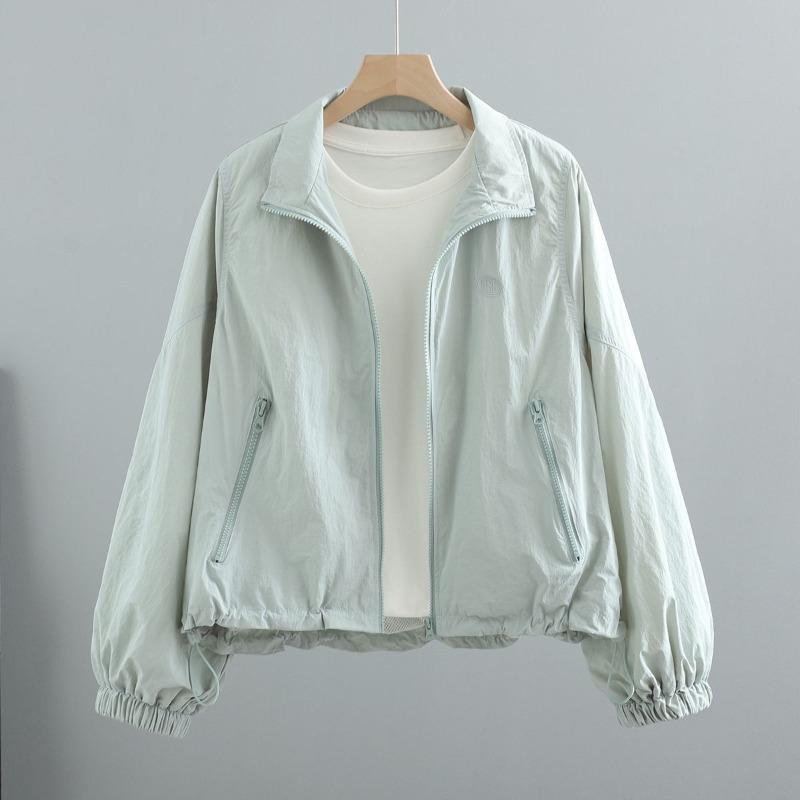 Summer Lightweight Drawstring Sun Protection Jacket Women Short Suncreen Coat Korean Loose Letter Stand Collar Jacket XS сірий
Summer Lightweight Drawstring Sun Protection Jacket Women Short Suncreen Coat Korean Loose Letter Stand Collar Jacket XS сірий