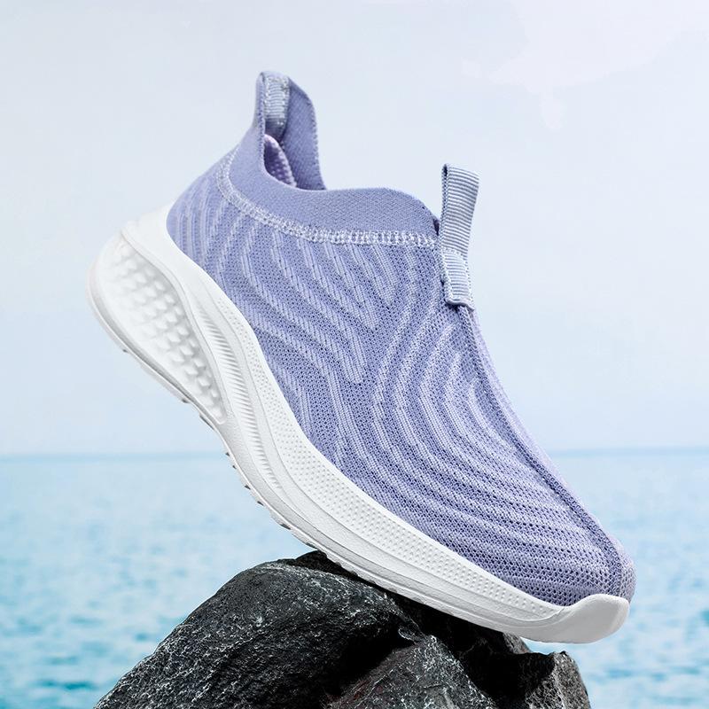 47 large size 48 couple men s and women s sports shoes breathable shoes lightweight running shoes trendy shoes outdoor sports fly-woven shoes 36
47 large size 48 couple men s and women s sports shoes breathable shoes lightweight running shoes trendy shoes outdoor sports fly-woven shoes 36