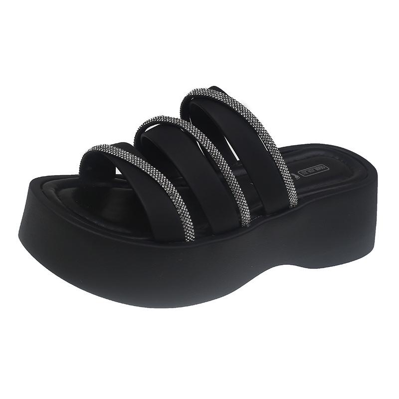 With beautiful 2025 outer wear, high-end beach sandals, new rhinestone French one-word thick-soled slippers, women s summer skirt 40 чорний
With beautiful 2025 outer wear, high-end beach sandals, new rhinestone French one-word thick-soled slippers, women s summer skirt 40 чорний