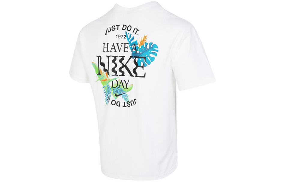 Nike T Shirts Men s White Crew Neck Moderate Straight Fit FQ0351-100 XL
Nike T Shirts Men s White Crew Neck Moderate Straight Fit FQ0351-100 XL