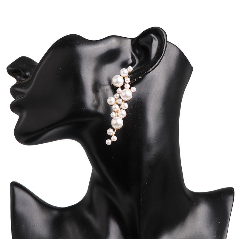 European and Korean retro earrings, elegant girl s earrings, versatile accessories, earrings
European and Korean retro earrings, elegant girl s earrings, versatile accessories, earrings