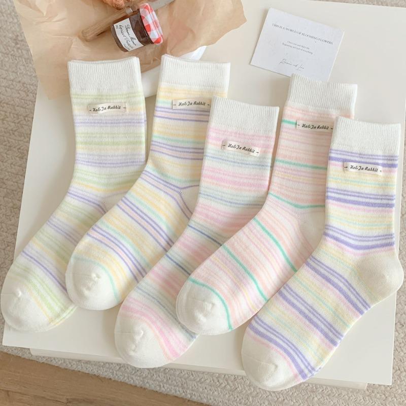Women s Spring and Summer Commute Simple Wiry Breathable Fabric Standard Mid Tube Cotton Socks 1 pair
Women s Spring and Summer Commute Simple Wiry Breathable Fabric Standard Mid Tube Cotton Socks 1 pair