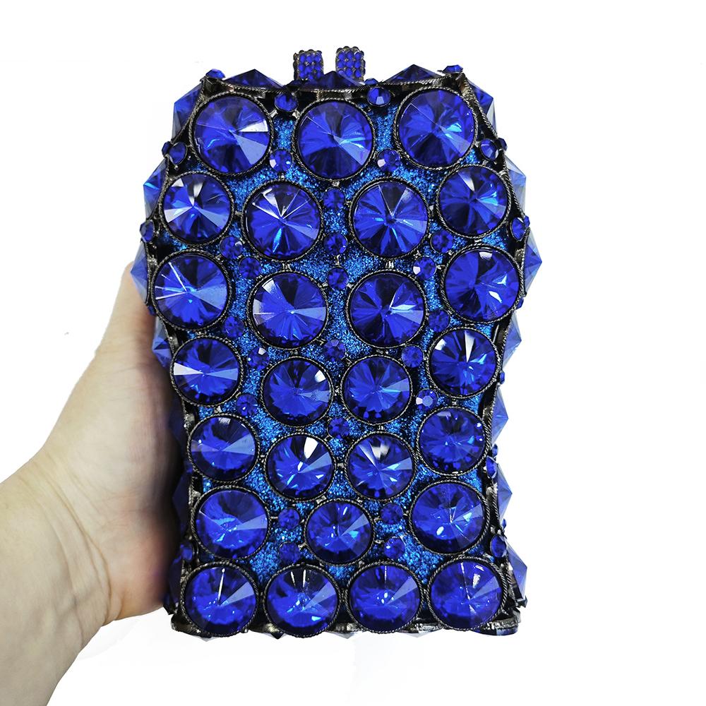 WHTUOHENG AB Big Rhinestone Evening Clutch Purse Women Clutches Dinner Bags Wedding Party Formal Hard Metal Handbag Bridal Bag 16cmX12cmX6.5cm синий
WHTUOHENG AB Big Rhinestone Evening Clutch Purse Women Clutches Dinner Bags Wedding Party Formal Hard Metal Handbag Bridal Bag 16cmX12cmX6.5cm синий