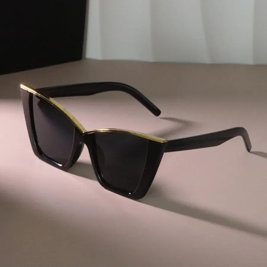 Trendy Square Designer Sunglasses Women Men Big Frame Mirror Sun Glasses UV Protection Outdoor Comfortable Other
Trendy Square Designer Sunglasses Women Men Big Frame Mirror Sun Glasses UV Protection Outdoor Comfortable Other