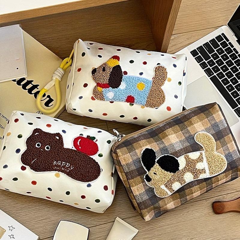 Women Female Cute Cartoon Embroidered Makeup Bag Travel Cosmetic Organizer Storage Pouch Handheld Clutch Bag for Daily
Women Female Cute Cartoon Embroidered Makeup Bag Travel Cosmetic Organizer Storage Pouch Handheld Clutch Bag for Daily