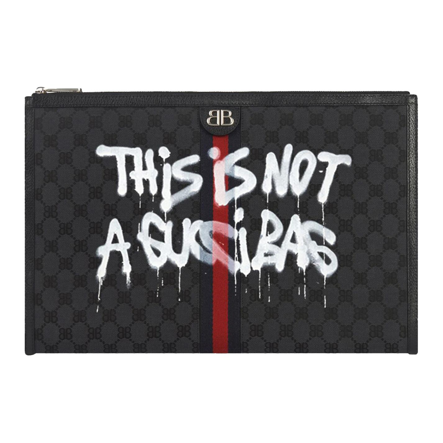 Gucci X Balenciaga Collaboration Hacker Graffiti Canvas And Leather Laptop Bag Unisex bags Black 680381-2104T-1169 Box(Basic Set+Box)
Gucci X Balenciaga Collaboration Hacker Graffiti Canvas And Leather Laptop Bag Unisex bags Black 680381-2104T-1169 Box(Basic Set+Box)