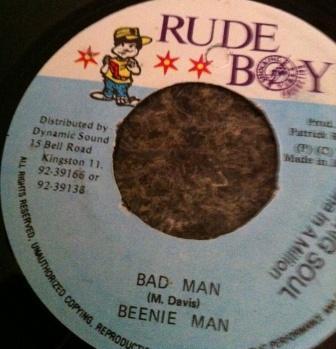 7-дюймовая пластинка BEENIE MAN / ANDREW THOMAS & STEVEN - Bad Man / Version Dis N Dat none Rude Boy 1998 Ямайка Регги, Ска и Даб Б/У
7-дюймовая пластинка BEENIE MAN / ANDREW THOMAS & STEVEN - Bad Man / Version Dis N Dat none Rude Boy 1998 Ямайка Регги, Ска и Даб Б/У