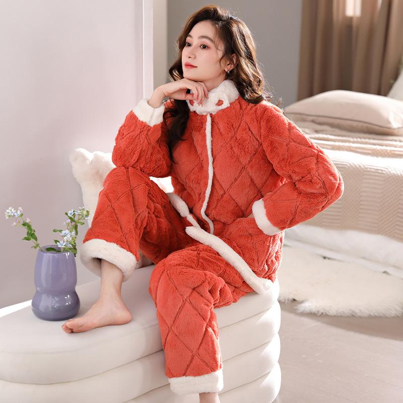 Pajamas Women S Winter Three-Layer Padded Thickened Coral Fleece Padded Jacket Winter Warm Loungewear Set 2XL
Pajamas Women S Winter Three-Layer Padded Thickened Coral Fleece Padded Jacket Winter Warm Loungewear Set 2XL