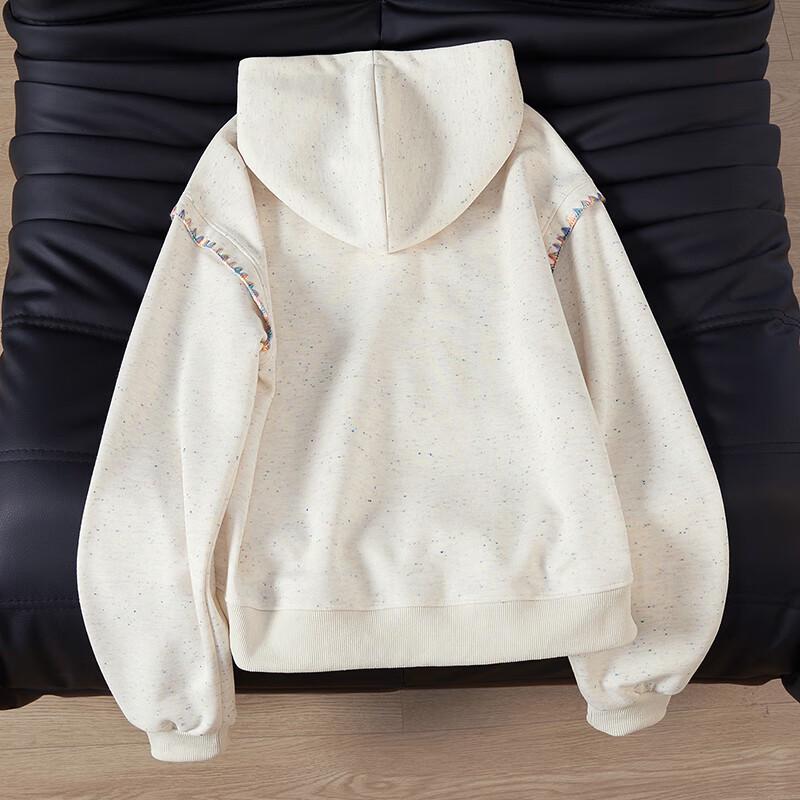 Women s Embroidered Age-Reducing Hooded Sweatshirt M
Women s Embroidered Age-Reducing Hooded Sweatshirt M