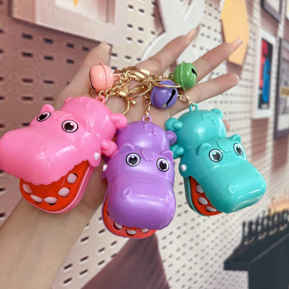 Can Sing Moo Deng Key Ring Bell Finger Biting Prank Toy Keychain Bouncing Pig Mu Dang Doll Gift Style2
Can Sing Moo Deng Key Ring Bell Finger Biting Prank Toy Keychain Bouncing Pig Mu Dang Doll Gift Style2