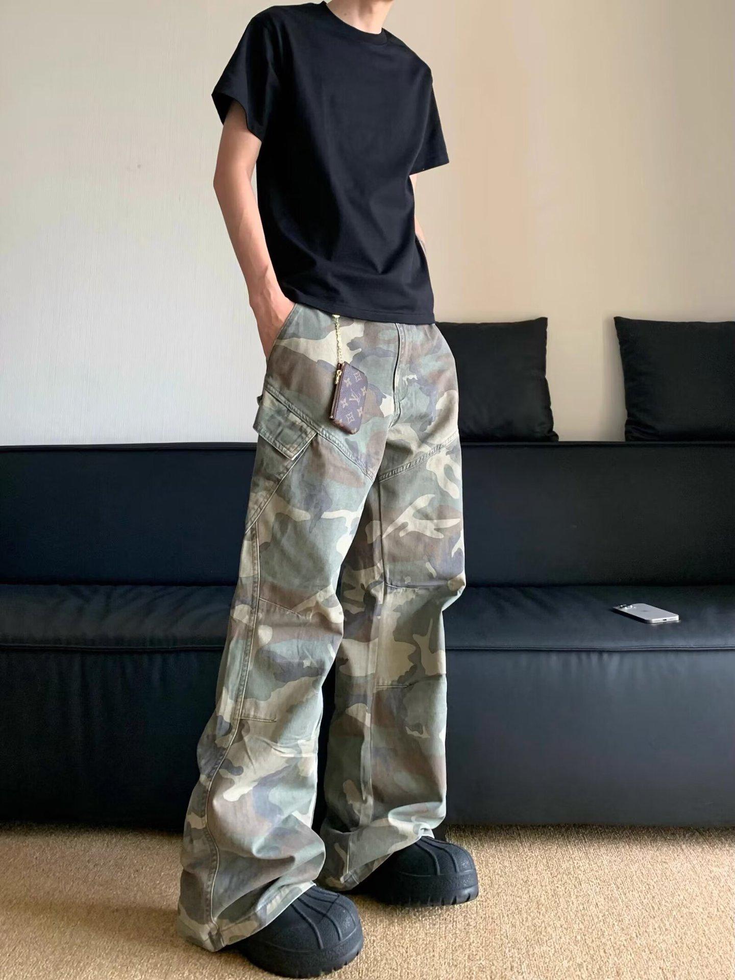 2024 Unisex American Retro Camouflage Flared Overalls M камуфляжний
2024 Unisex American Retro Camouflage Flared Overalls M камуфляжний