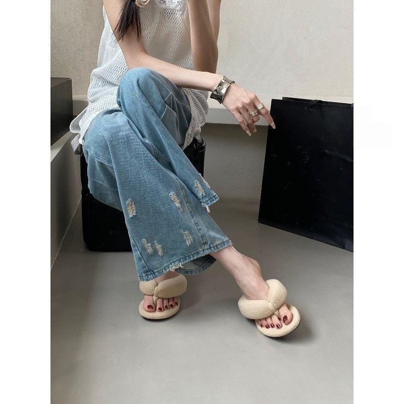 Niche design clip-toe round toe chubby flip flops women wear the new fashion wedge heels in 2025 40
Niche design clip-toe round toe chubby flip flops women wear the new fashion wedge heels in 2025 40