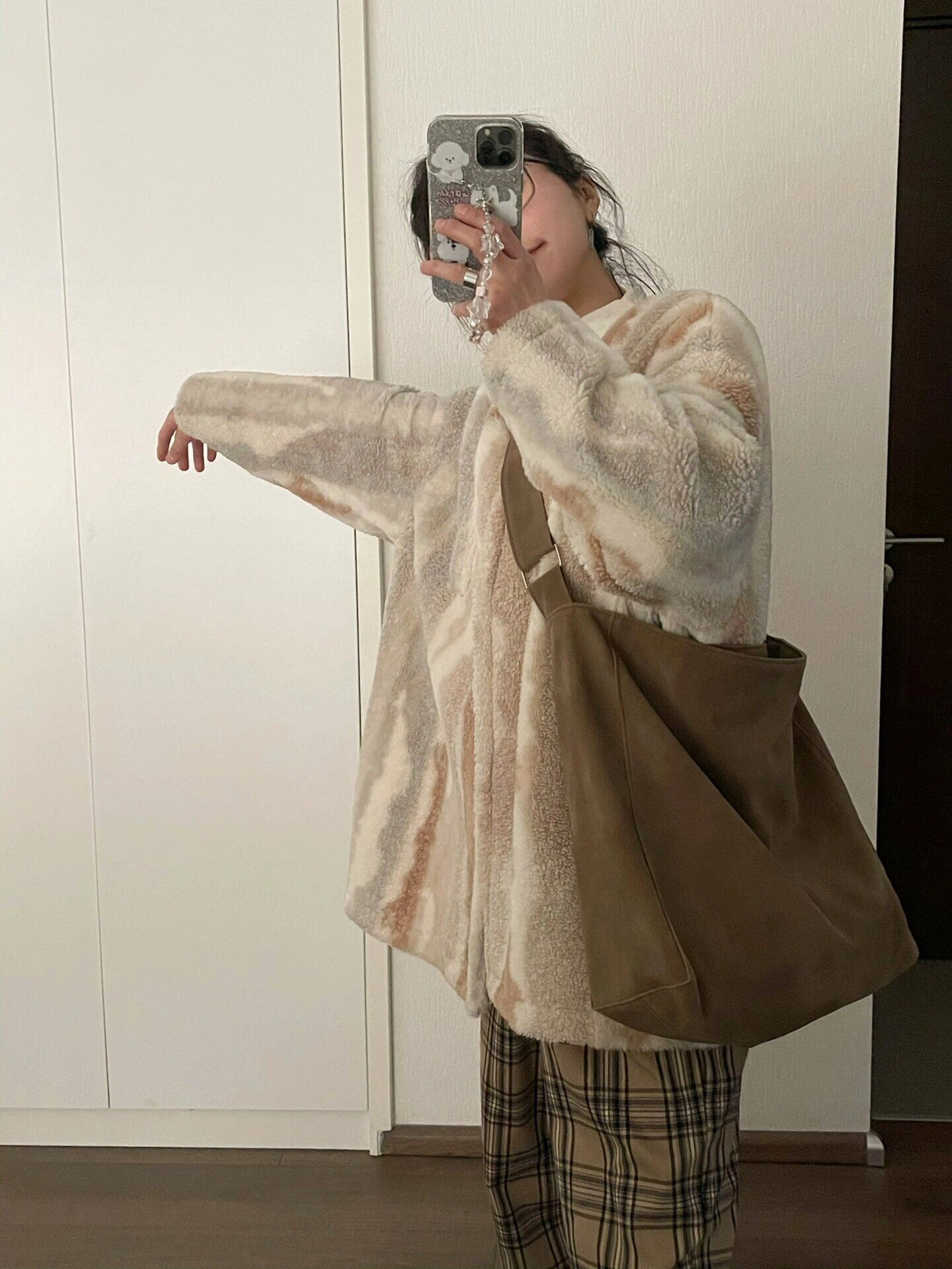 Autumn And Winter Stray Bag Female Lazy Style Casual Versatile Commuter Bag Retro Large-Capacity Bag коричневый
Autumn And Winter Stray Bag Female Lazy Style Casual Versatile Commuter Bag Retro Large-Capacity Bag коричневый
