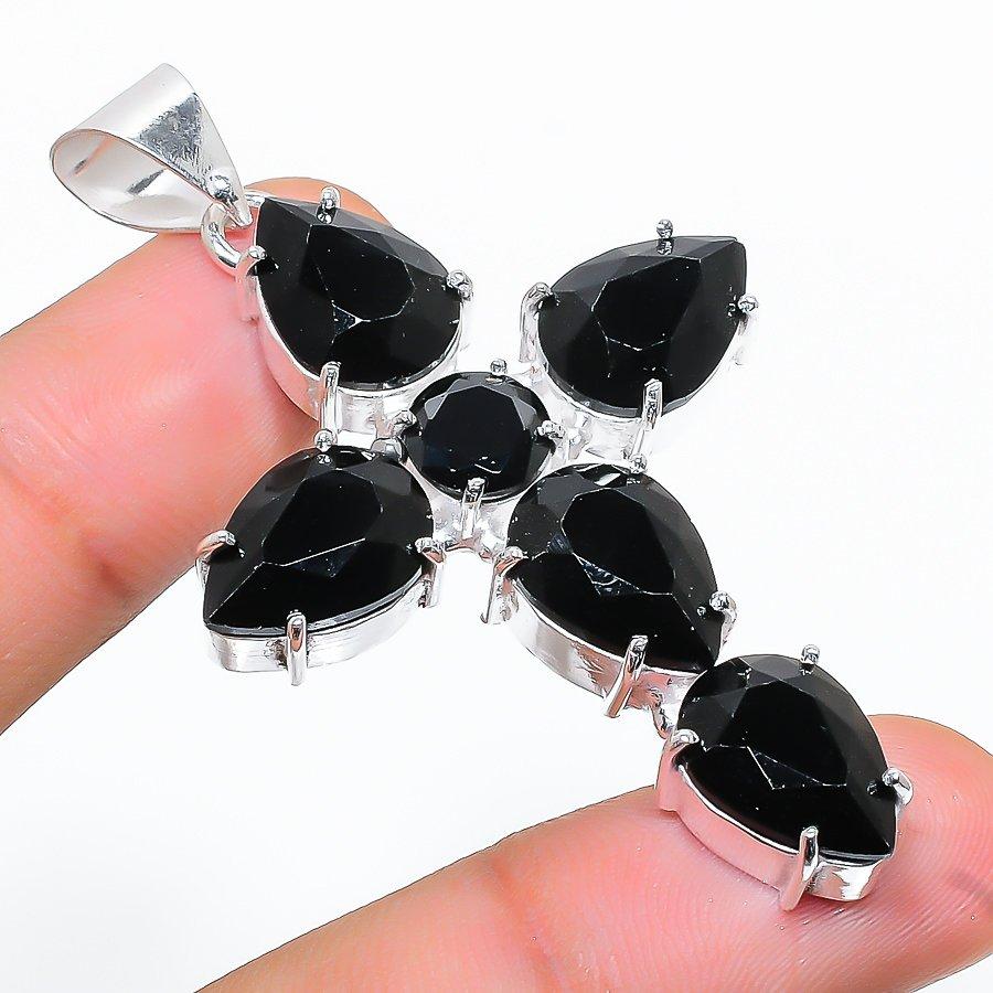 Cross Black Spinel Gemstone Handmade Ethnic Jewelry Pendant 2.44 SR-7572
Cross Black Spinel Gemstone Handmade Ethnic Jewelry Pendant 2.44 SR-7572