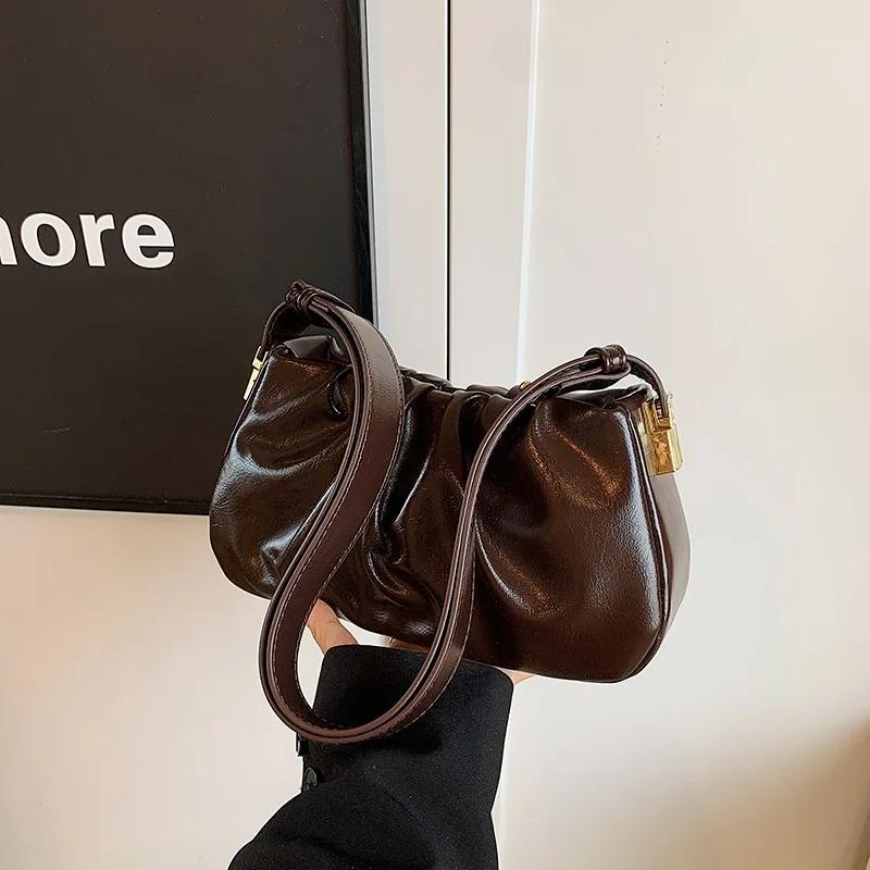 Feminine Pleated PU Shoulder Bag Crossbody Bag with Solid Zipper Quality Accessories Hot Selling Bags Fashion
Feminine Pleated PU Shoulder Bag Crossbody Bag with Solid Zipper Quality Accessories Hot Selling Bags Fashion