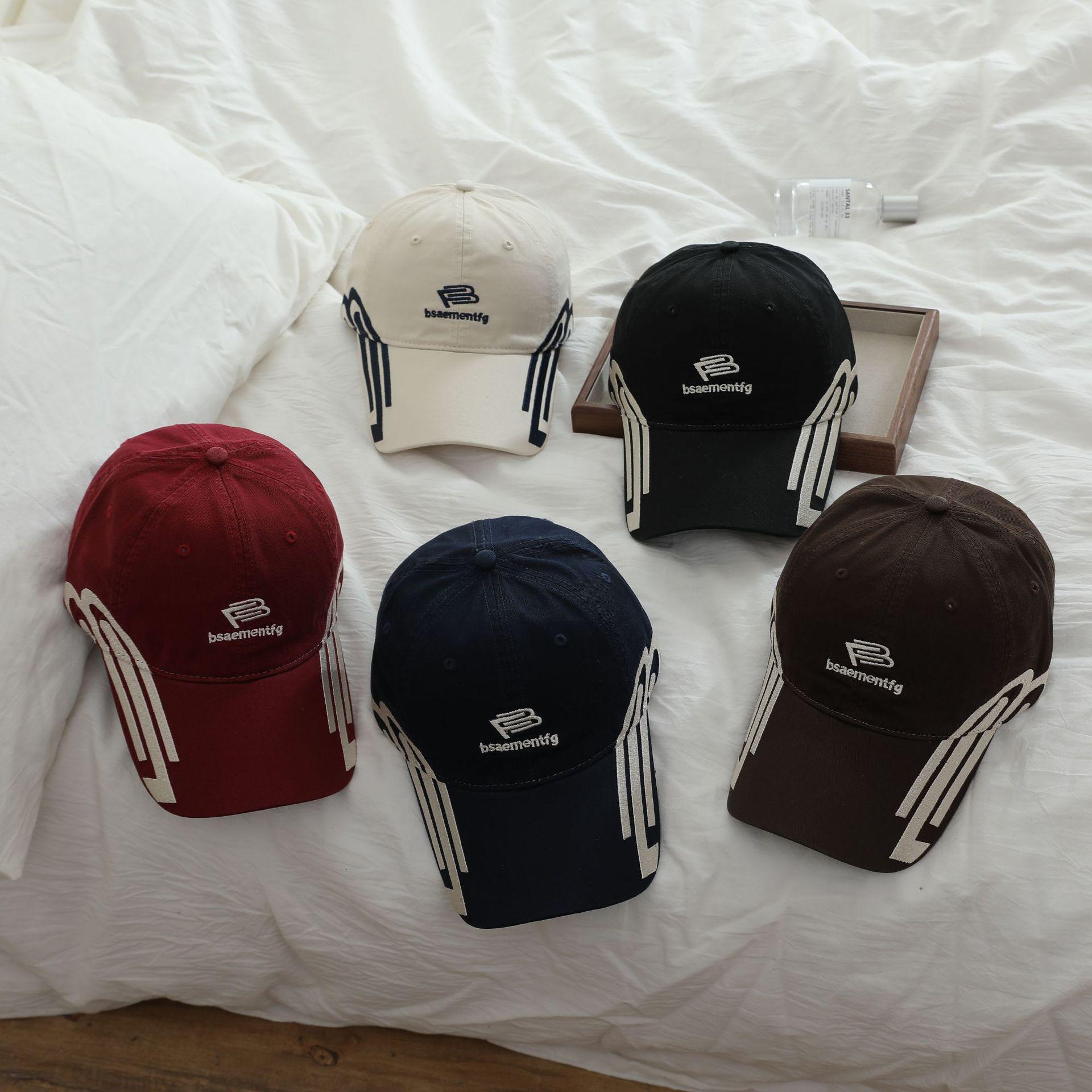Outdoor American letter embroidery baseball cap men and women spring and summer fashion personality side striped cap sun hat tide M(56-58cm) темно-коричневого кольору
Outdoor American letter embroidery baseball cap men and women spring and summer fashion personality side striped cap sun hat tide M(56-58cm) темно-коричневого кольору