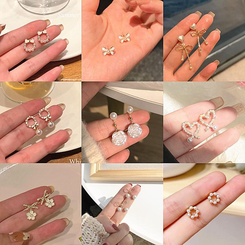 Elegant 2024 Trend: S925 Silver Pearl Earrings - Niche, Gentle Design with Light Luxury and High-End Appeal
Elegant 2024 Trend: S925 Silver Pearl Earrings - Niche, Gentle Design with Light Luxury and High-End Appeal