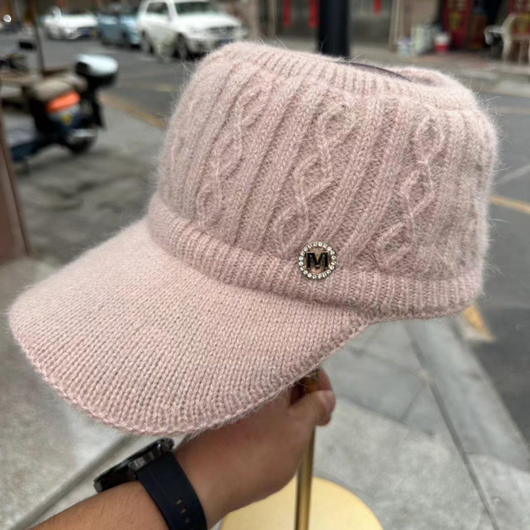 Женская вязаная шапка в корейском стиле из кроличьей шерсти с бархатной подкладкой и теплыми наушниками One Size розовый
Женская вязаная шапка в корейском стиле из кроличьей шерсти с бархатной подкладкой и теплыми наушниками One Size розовый