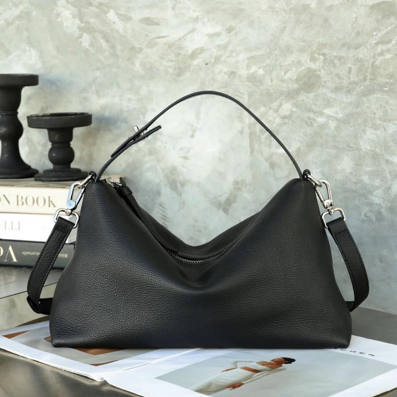Niche Design Natural Cowhide Handbag Genuine Leather Women s Bag High-end Cross-arm Casual Pillow Length 31 width 12 height 19CM чёрный
Niche Design Natural Cowhide Handbag Genuine Leather Women s Bag High-end Cross-arm Casual Pillow Length 31 width 12 height 19CM чёрный