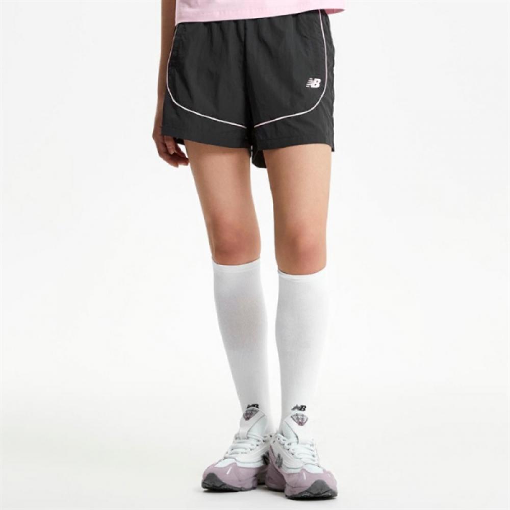 New Balance Women S 3.5 Inch Track Woven ShortS B1 Nbnvf2w142 60 NBNVF2W142 60/75
New Balance Women S 3.5 Inch Track Woven ShortS B1 Nbnvf2w142 60 NBNVF2W142 60/75