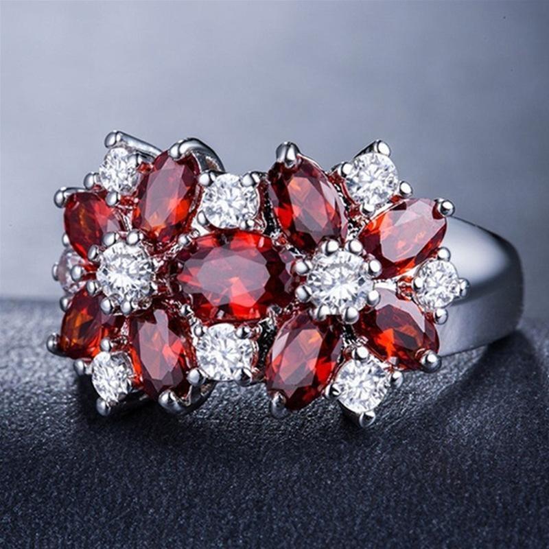 Wei Ya Jewelry Fashion Green Zircon Diamond Flower Ring Hand Jewelry no. 11
Wei Ya Jewelry Fashion Green Zircon Diamond Flower Ring Hand Jewelry no. 11