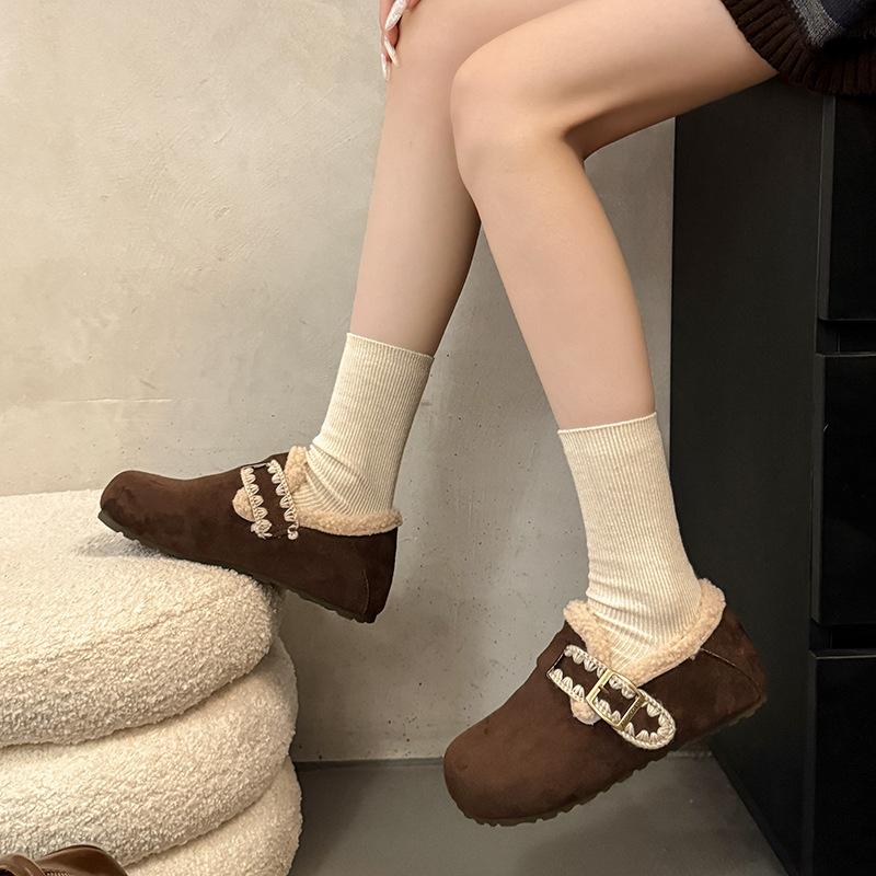 Large size velvet women s thick-soled 2 new winter cotton shoes all-inclusive soft-soled one-pedal warm snow boots 42 кавовий
Large size velvet women s thick-soled 2 new winter cotton shoes all-inclusive soft-soled one-pedal warm snow boots 42 кавовий